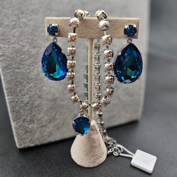 Rebekah Price Blue Teardrop Swarovski Crystal Earrings - Picture 2 of 8